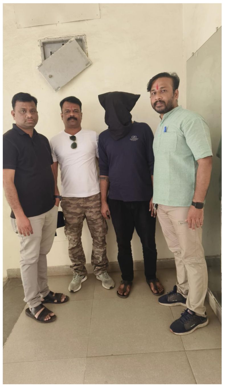 A young man was stoned to death in Navi Mumbai for Rs 30,000