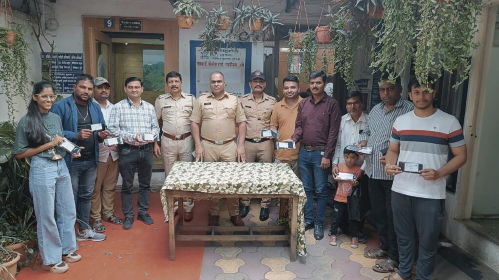 Missing mobile phones recovered from Karnataka, Rajasthan, Uttar Pradesh, Gujarat